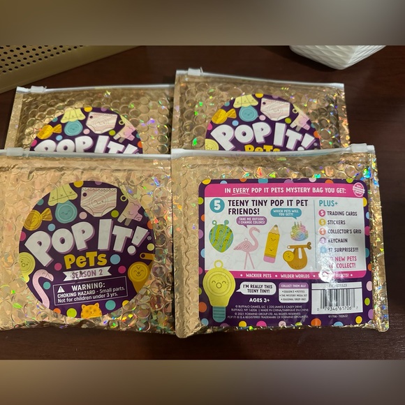 New Pop It Pets Season 2 Lot of 4 - Picture 2 of 9